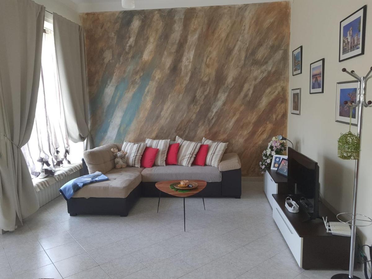 Donato Apartment